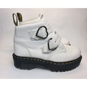 Womens Size 11 Dr. Martens Devon Heart Leather Platform Boots